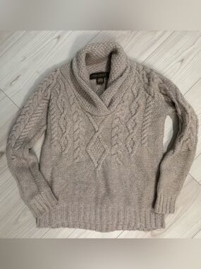 Inis Crafts 100% Merino Wool Irish Cable Knit Sweater – Size Small-Women’s